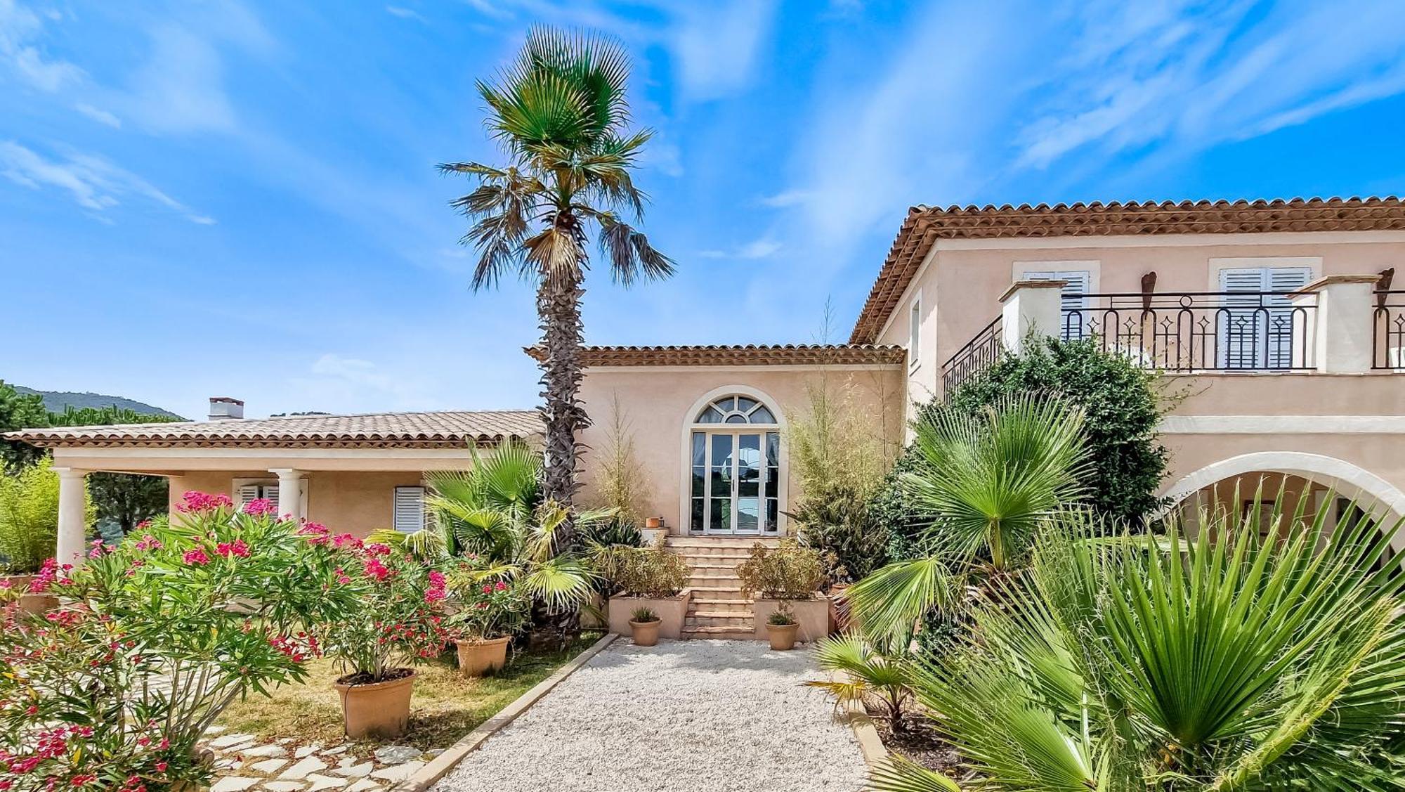 Villa La Lanterne Le Plan-de-la-Tour 外观 照片