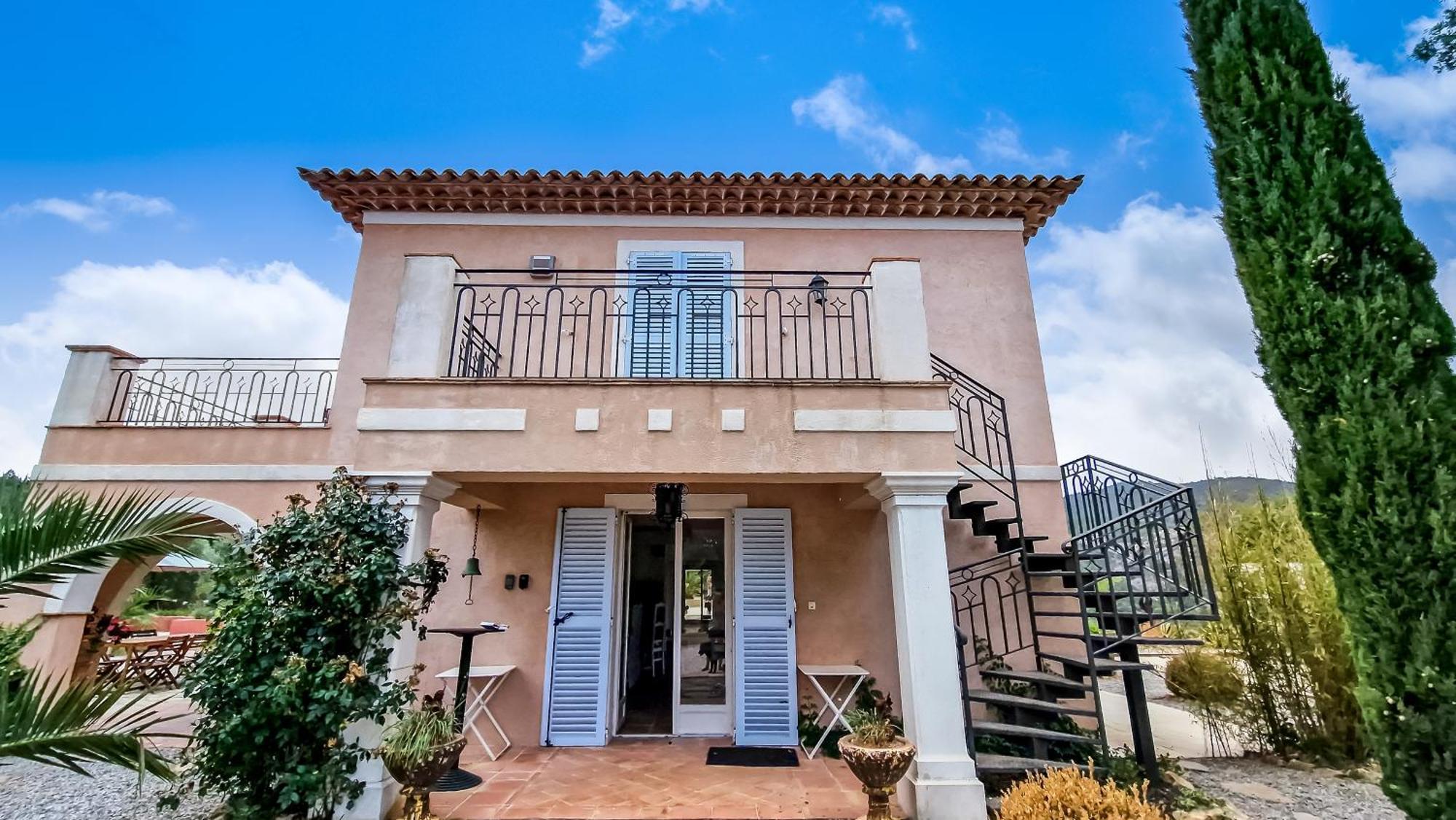 Villa La Lanterne Le Plan-de-la-Tour 外观 照片